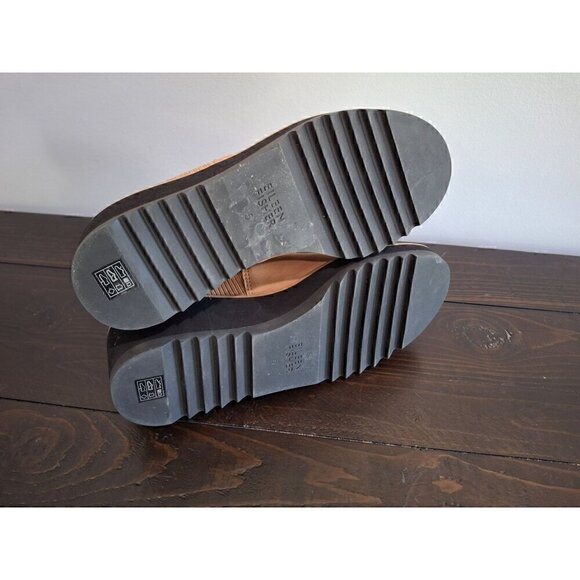 Eileen Fisher Camel Lilou Nubuck and Recycled Stretch Knit Bootie/NWOB, Sz. 5 - Picture 7 of 9